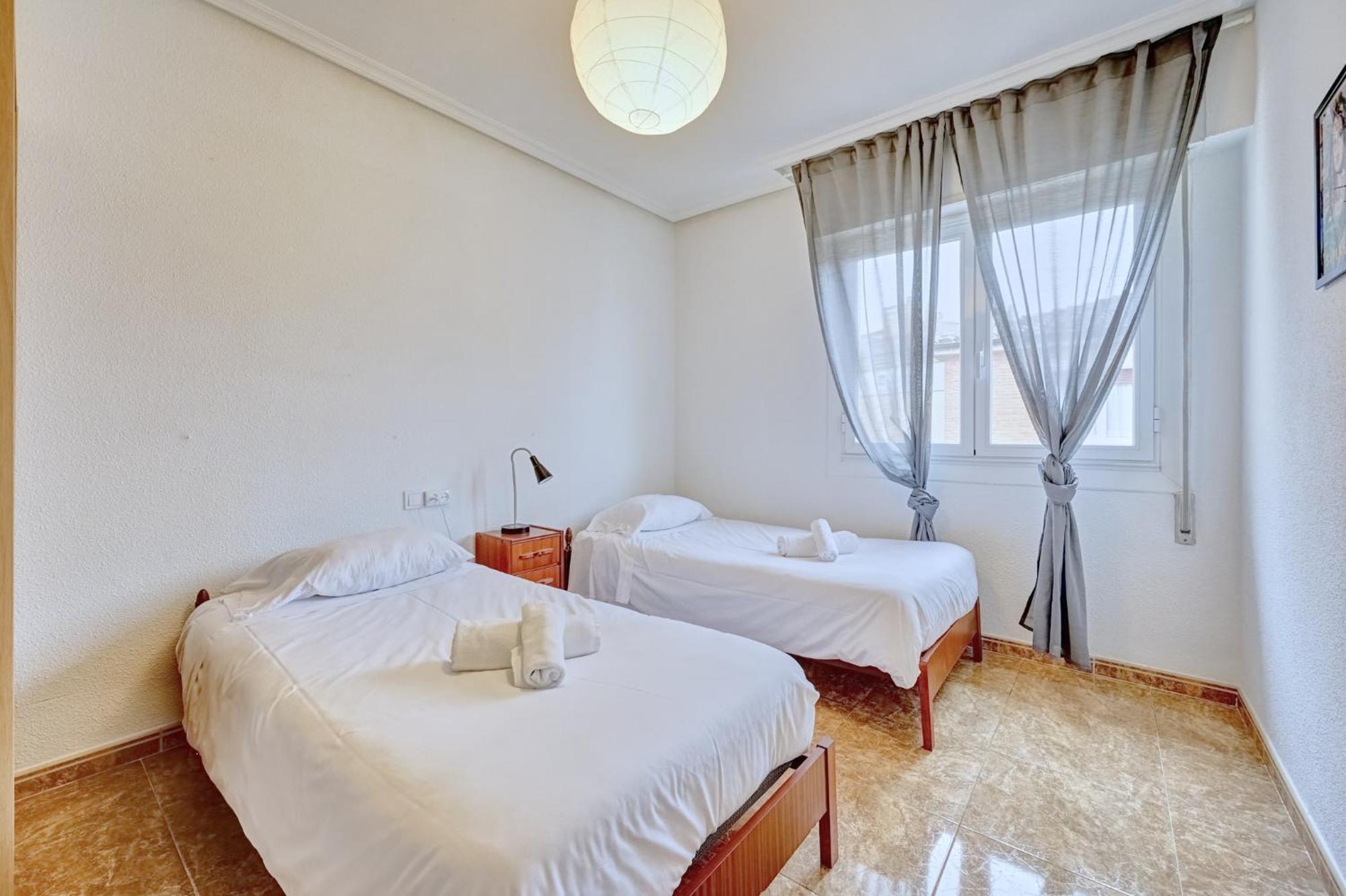 Chestnut By Clabao Apartment Haro Exterior foto