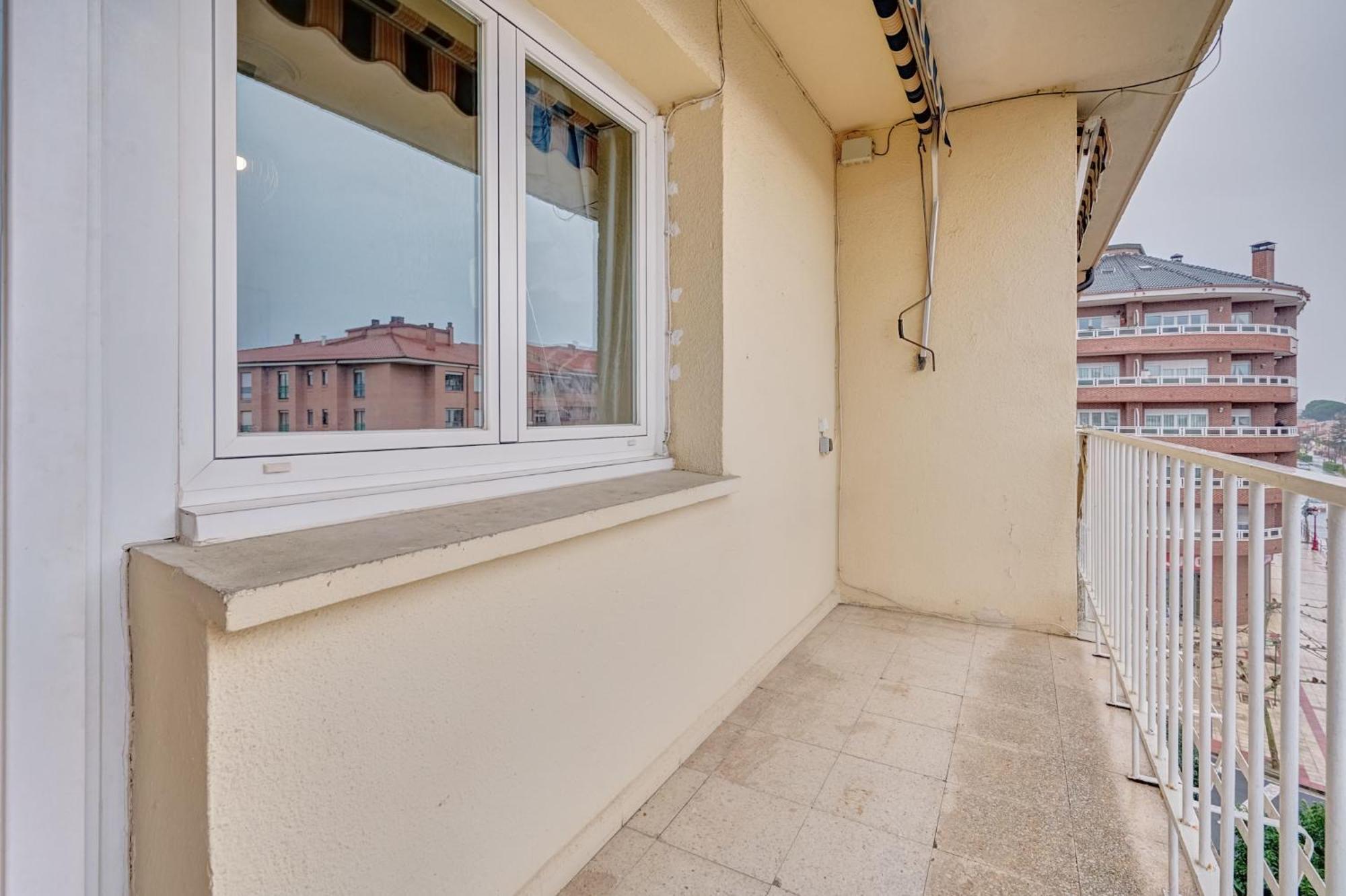 Chestnut By Clabao Apartment Haro Exterior foto